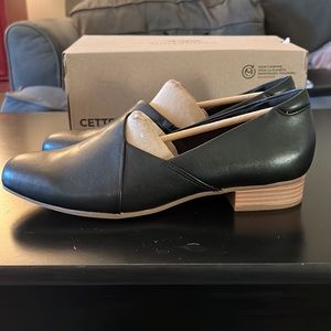 Clarks Juliet Palm Black Leather Loafer - Brand New!